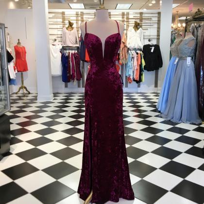 Elegant Burgundy Velvet Mermaid Long Prom Dress..