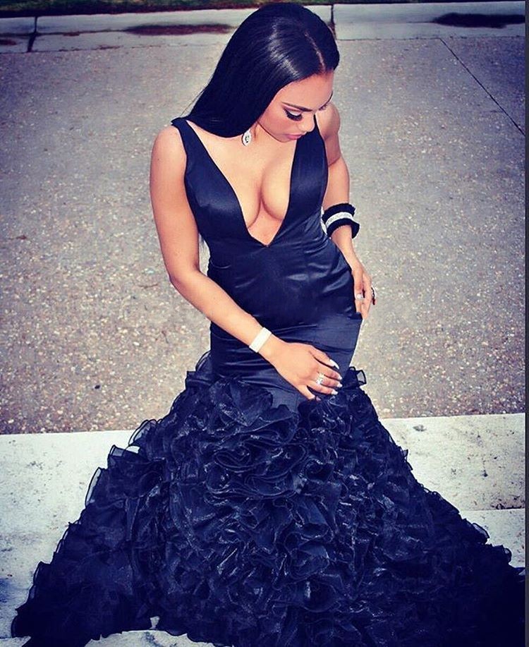 Sexy Black Prom Dresses, African V Neck Black Mermaid Prom Dresses 2016, Prom Gowns With Court Train, Backless Organza Ruffles Evening Party